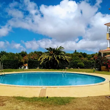 Cascais Amoreira Pool Апартаменты *